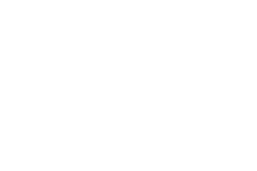 Line drawing of an operator at a cleanroom bioreactor